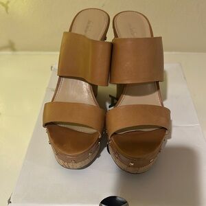 Women's Tan Platform Sandals